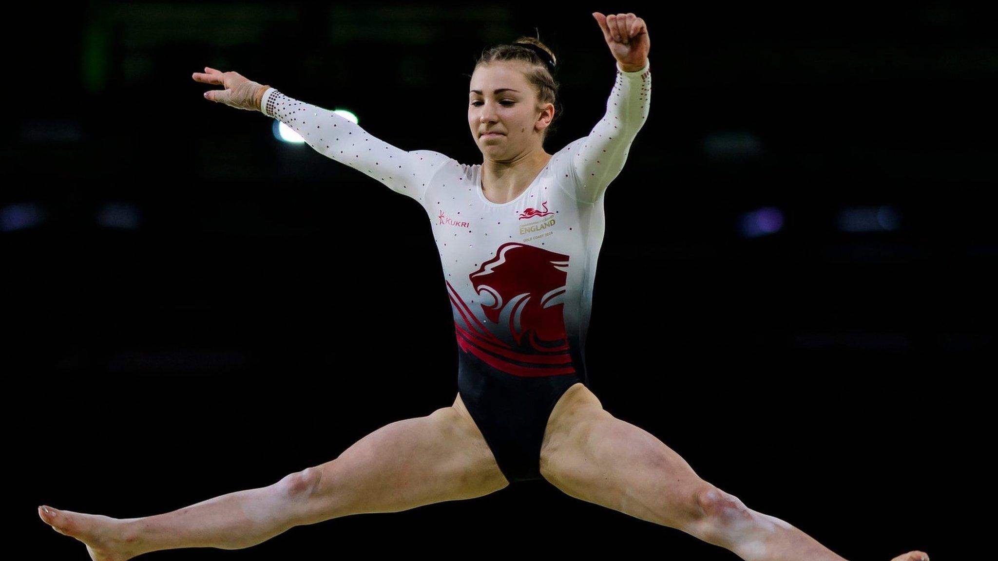 Kelly Simm competing for England at the 2018 Commonwealth Games in Australia