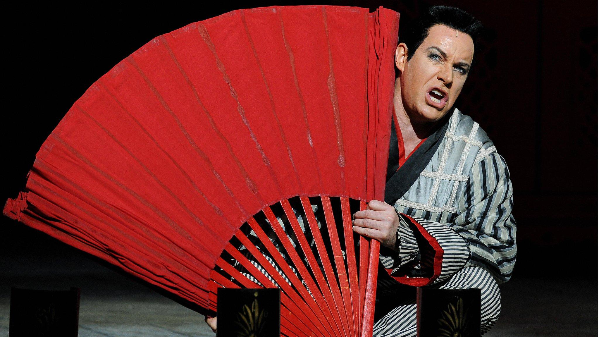 Anthony Warlow (R) who plays 'Ko-Ko' takes part in a rehearsal on August 26, 2009 for the Opera Australia production of 'The Mikado'