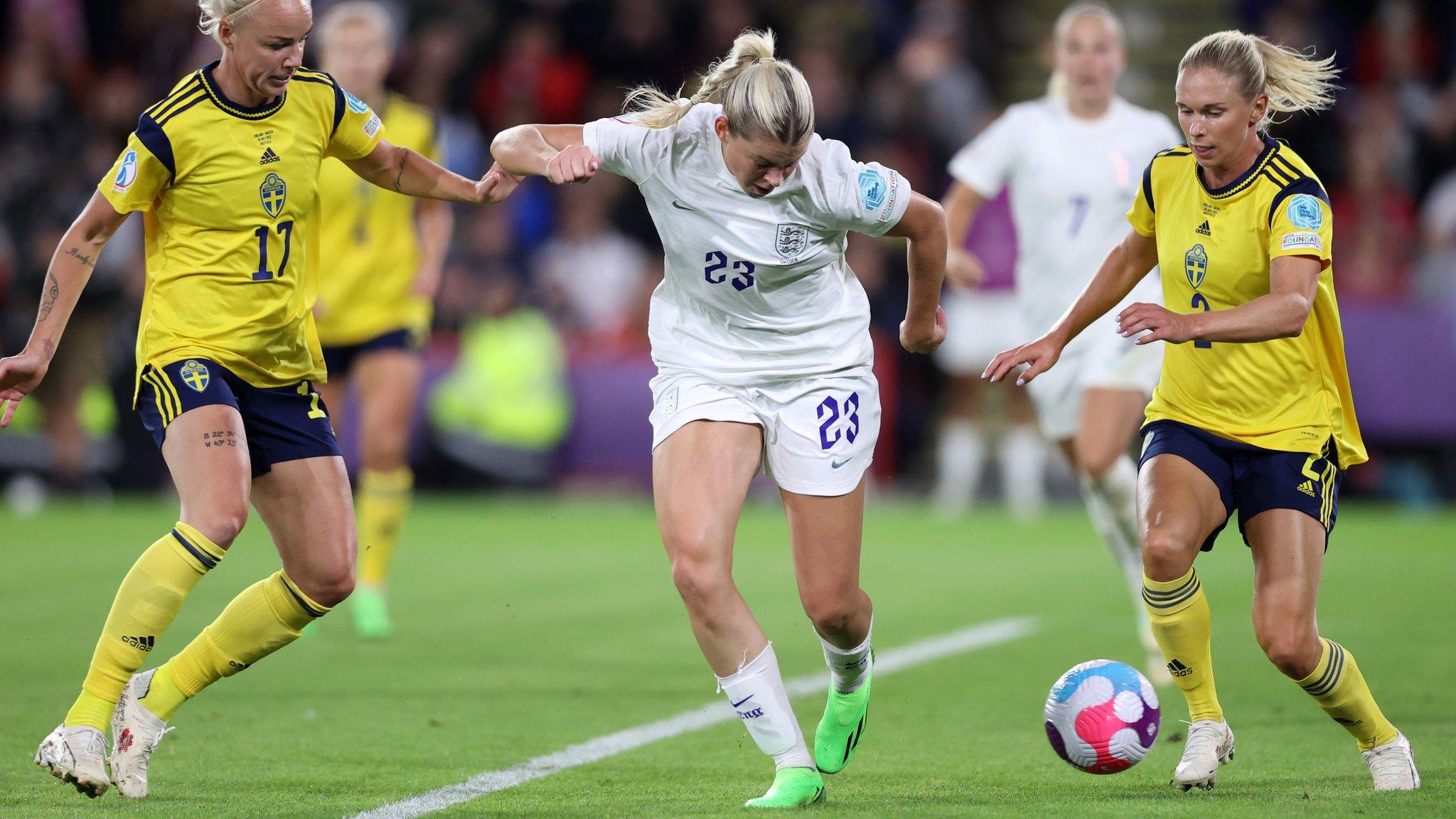 Alessia Russo scores a stunning backheeled goal for England against Sweden