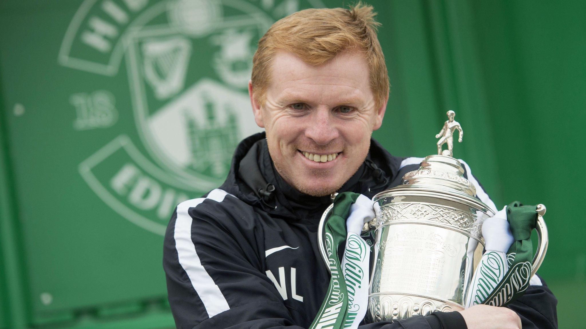 Hibs manager Neil Lennon with the Scottish Cup