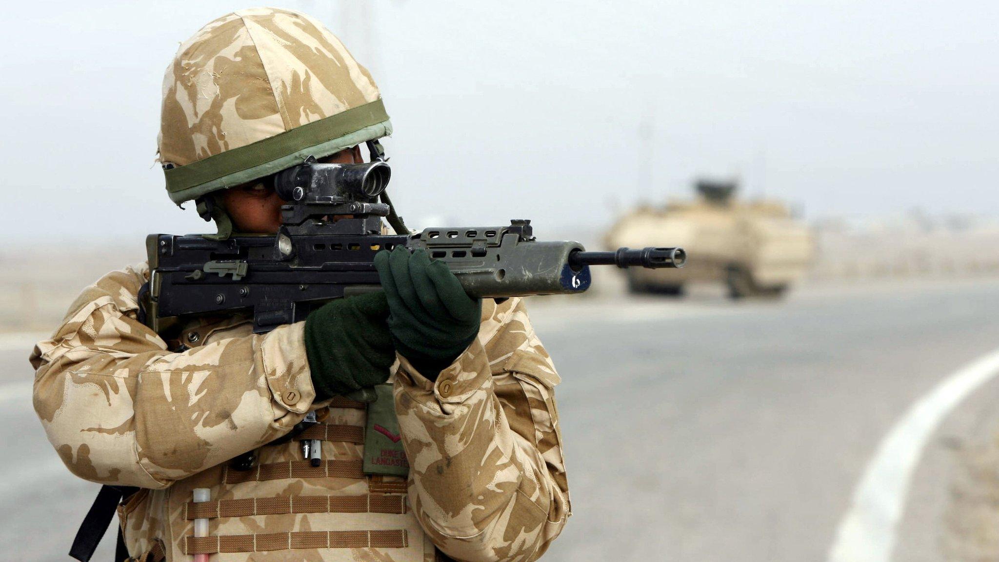 A British soldier in Iraq