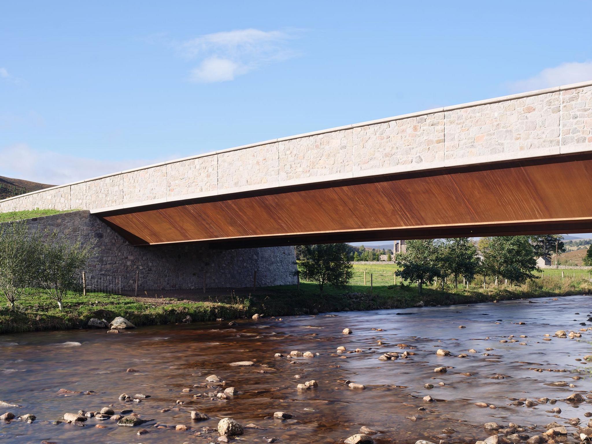 Gairnshiel Jubilee Bridge - a close-up of the bridge. Its steel at the bottom and granite above