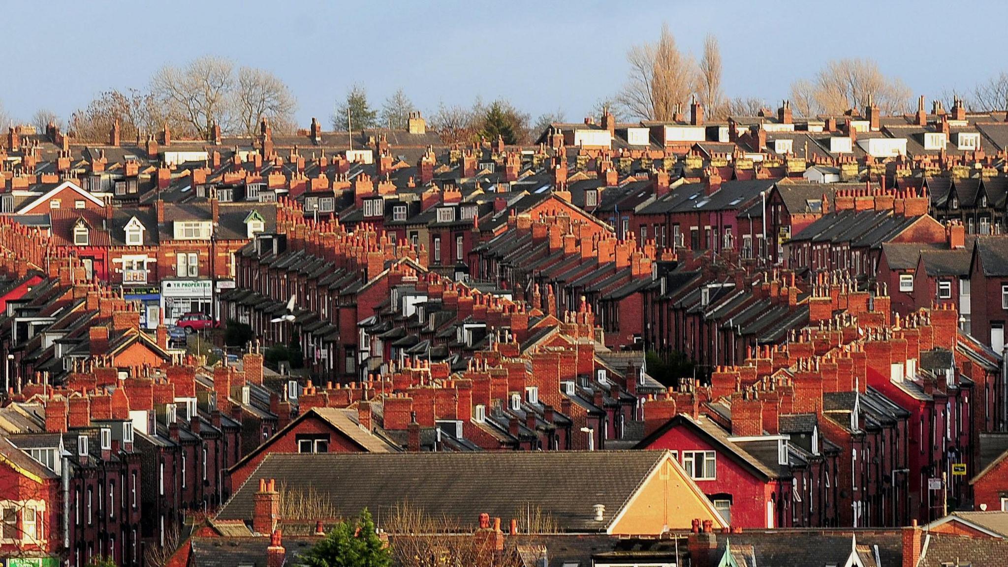 A view of lines of houses