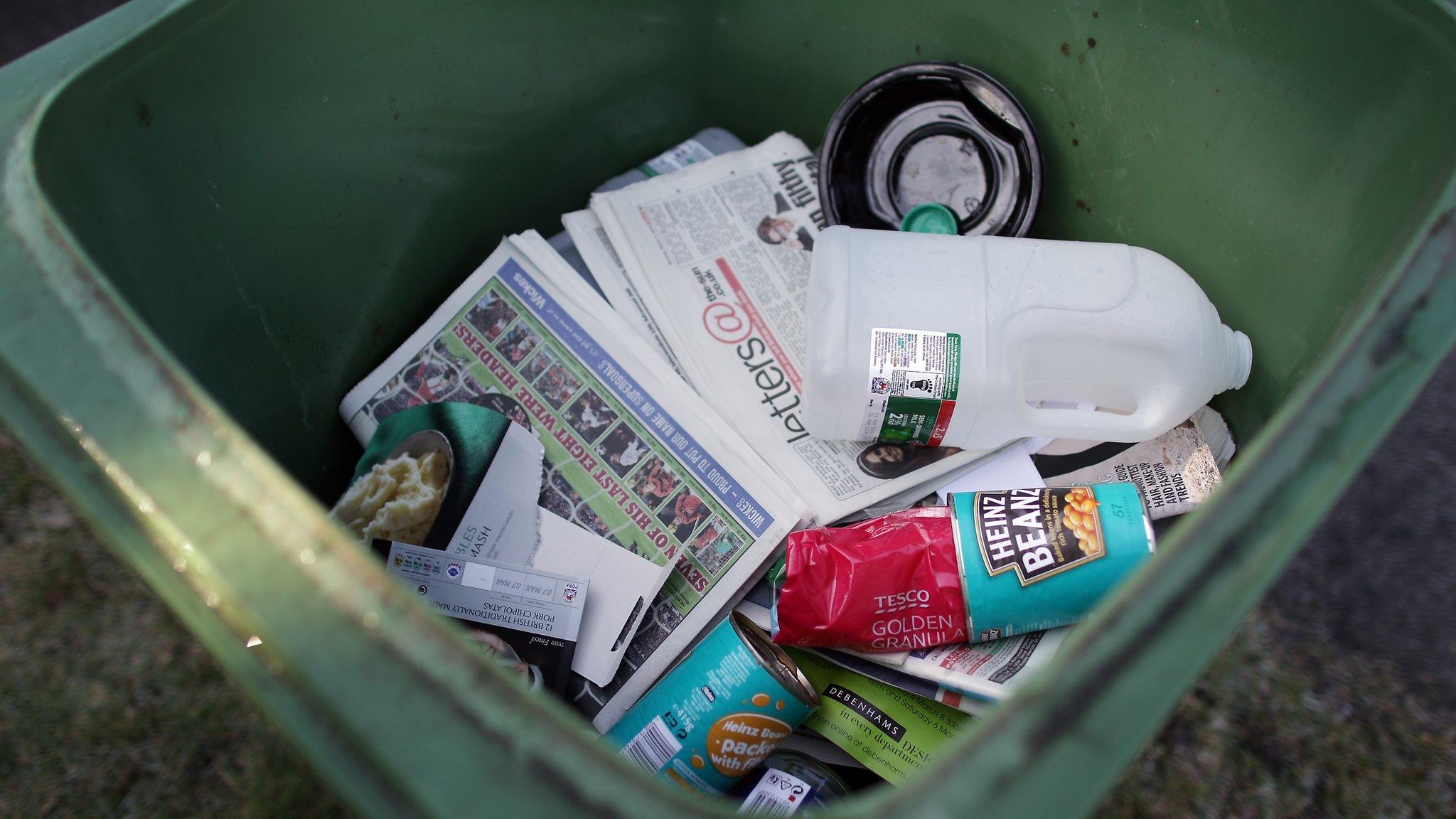 Recycling bin