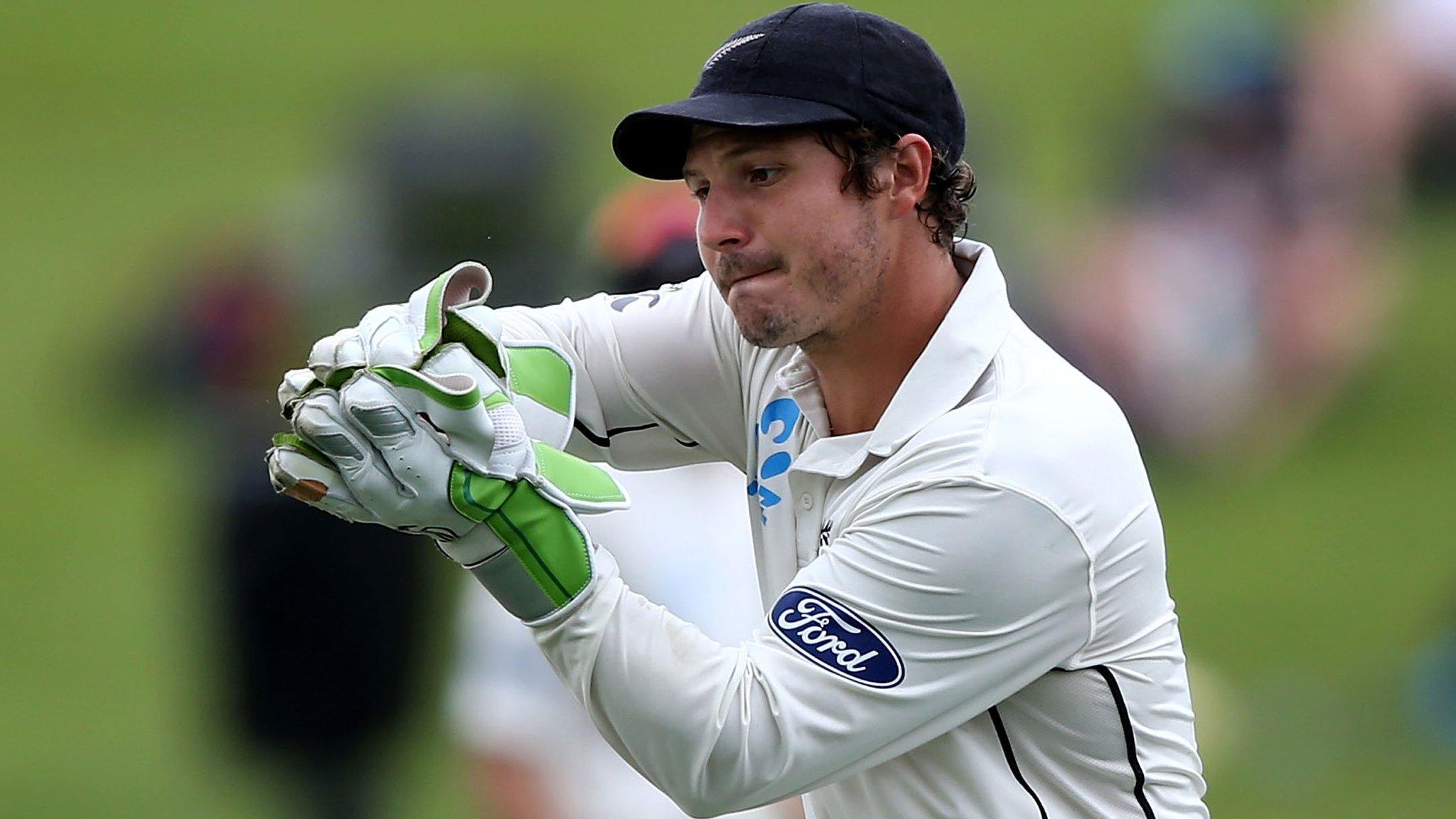 BJ Watling in action against South Africa