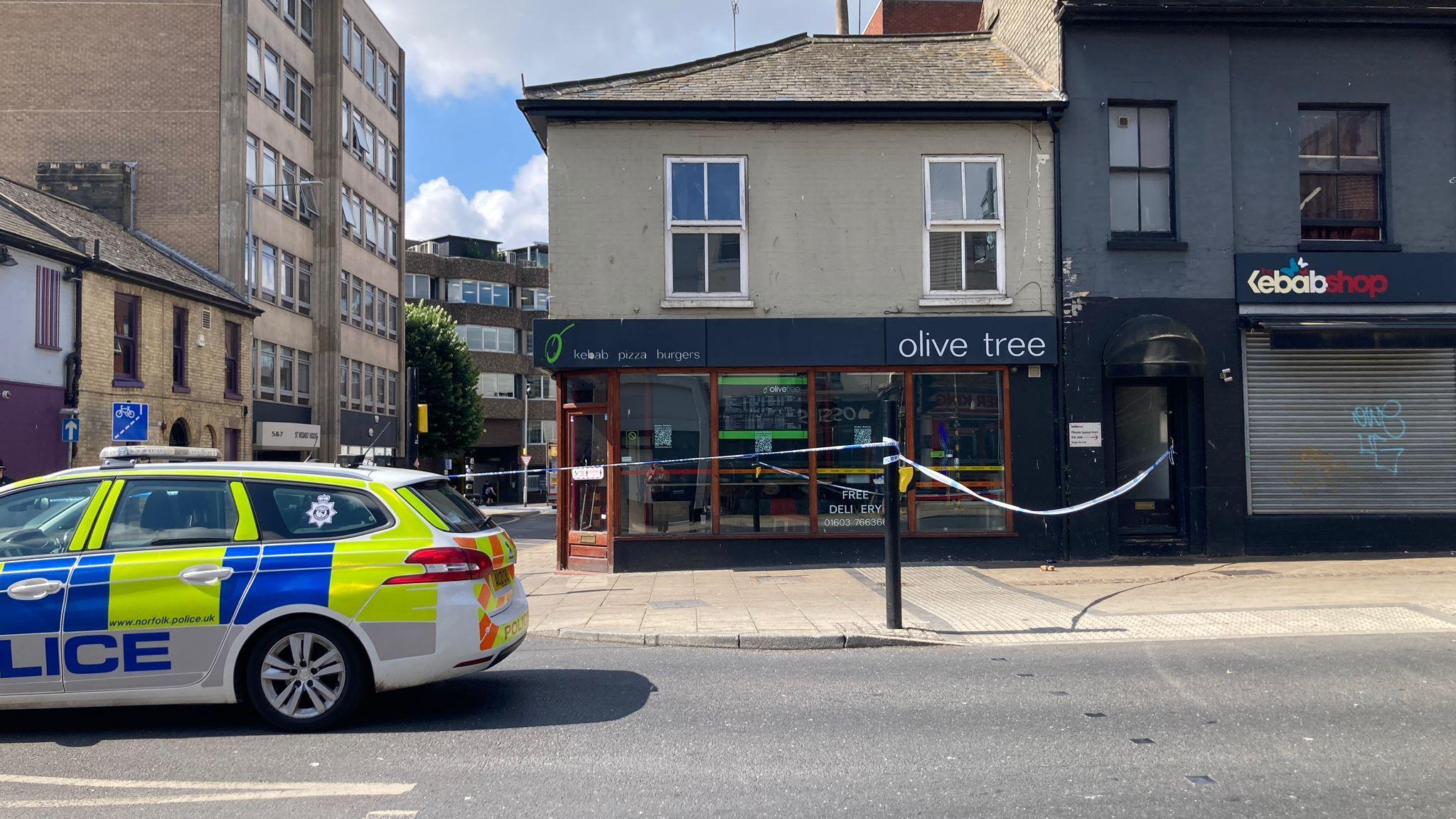 Police car and cordon on Prince of Wales Road