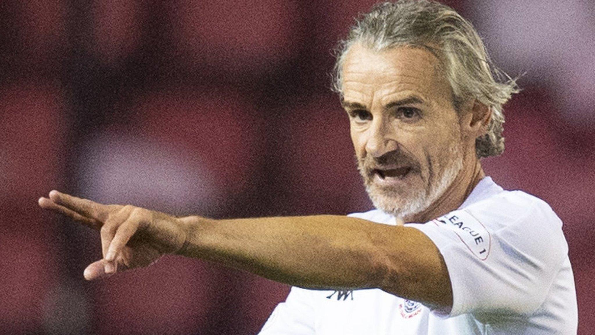 Danny Lennon in action for Clyde