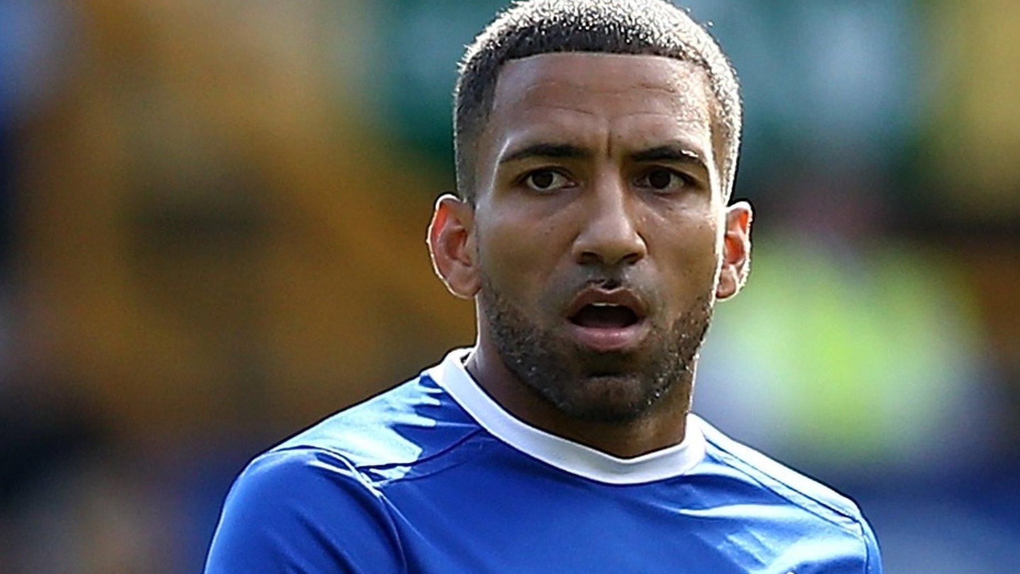 Everton winger Aaron Lennon