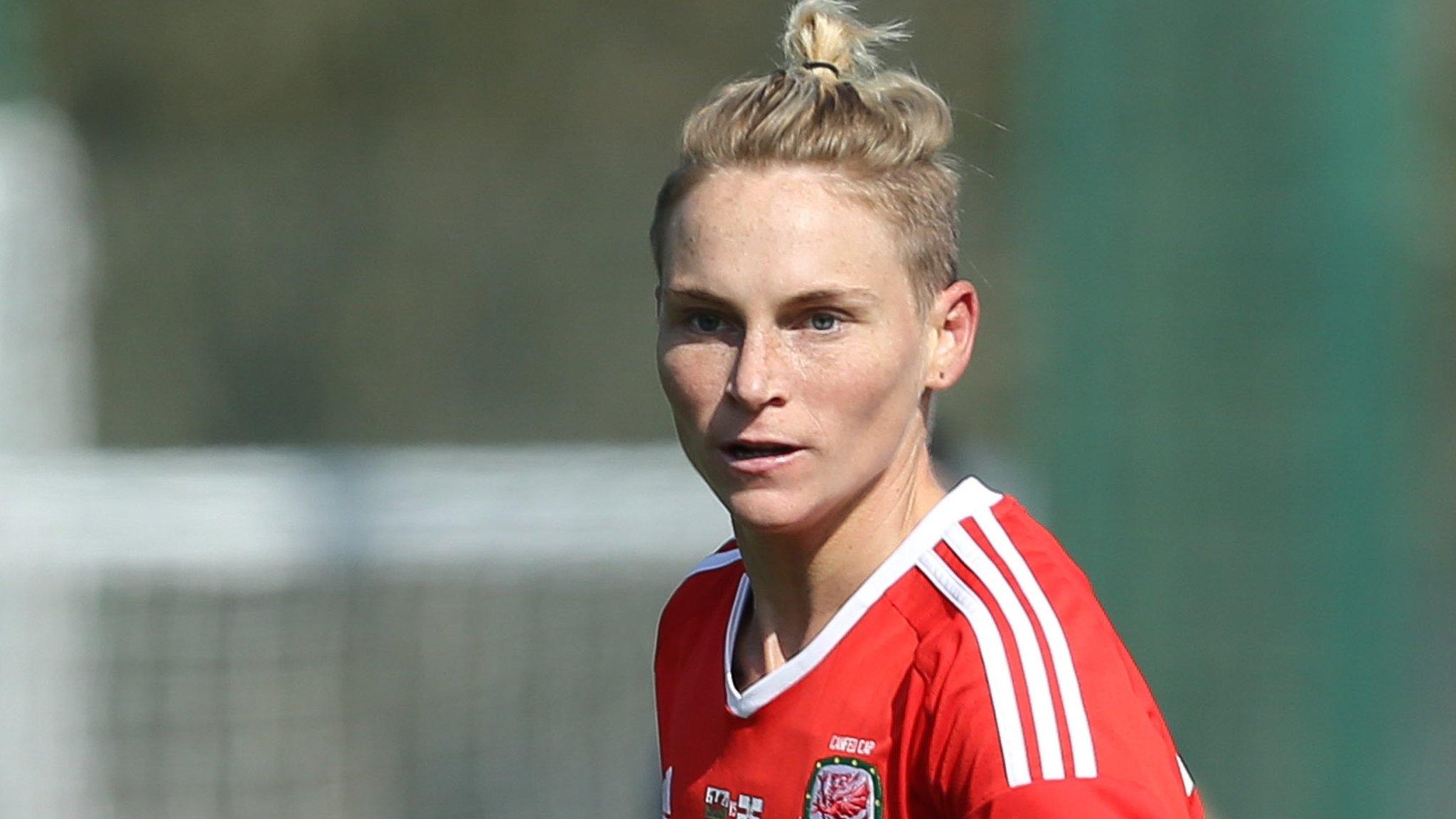 Jess Fishlock Wales