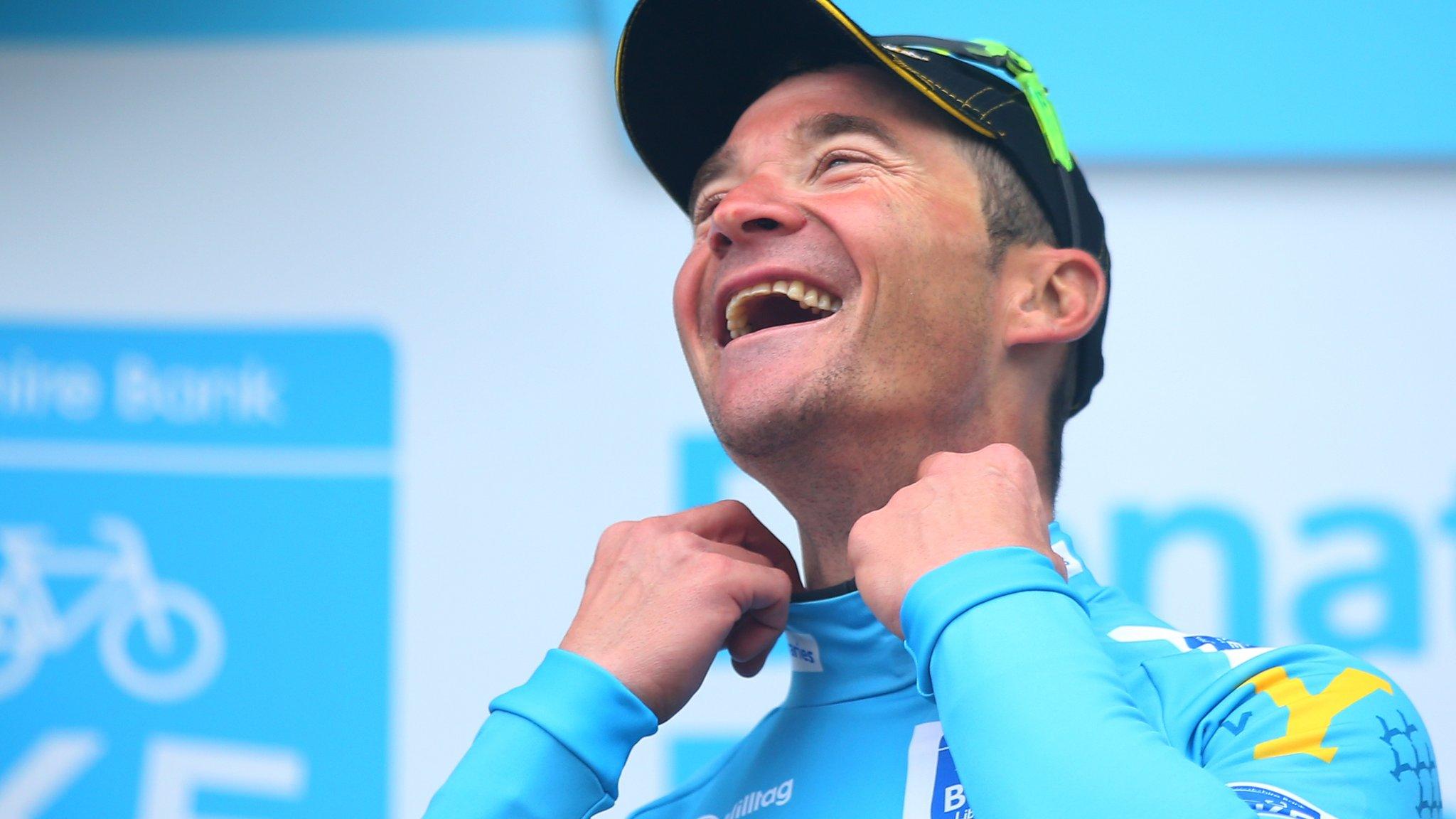 Thomas Voeckler winning the 2016 Tour de Yorkshire