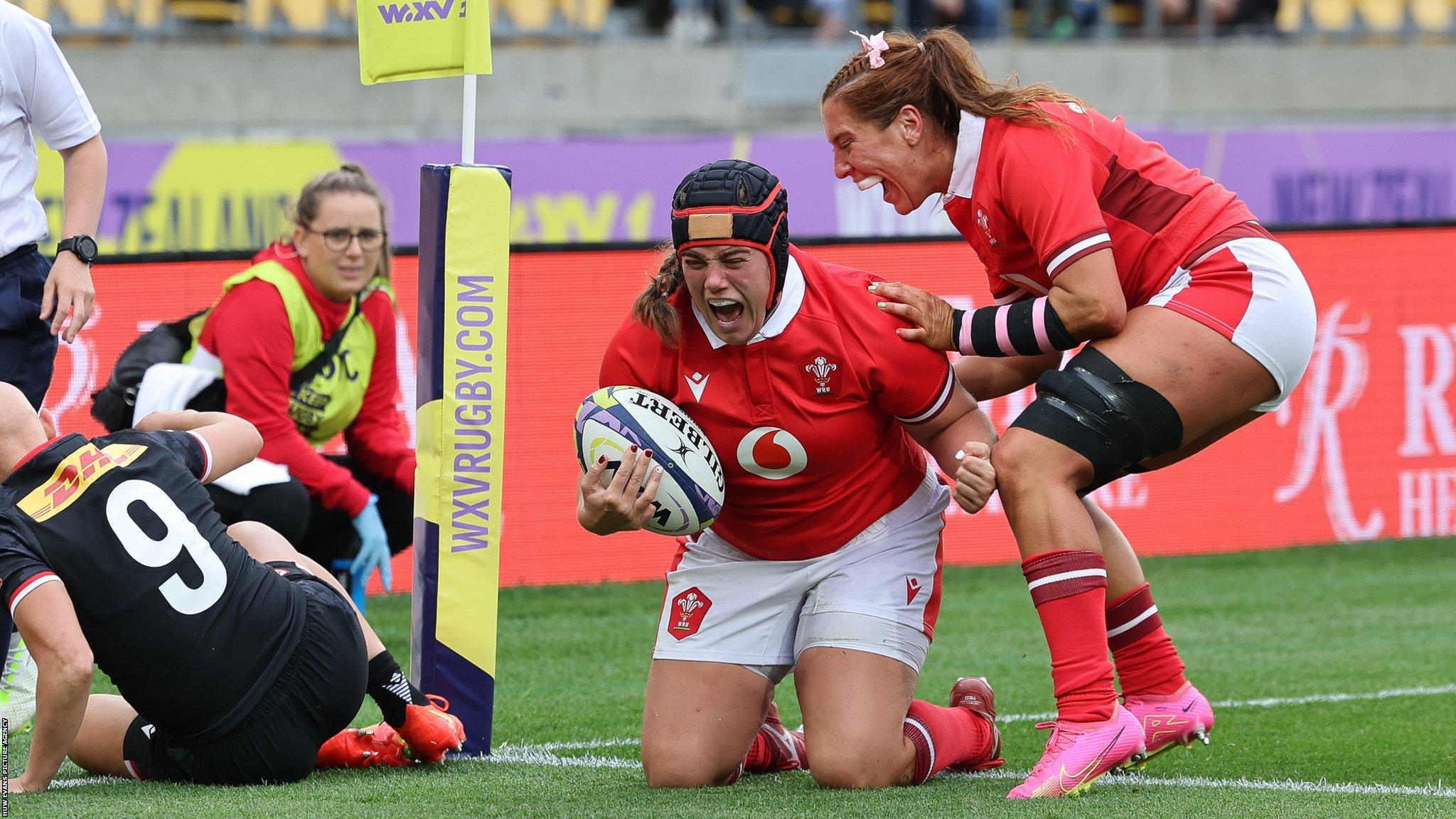 Carys Phillips scores against Canada at WXV