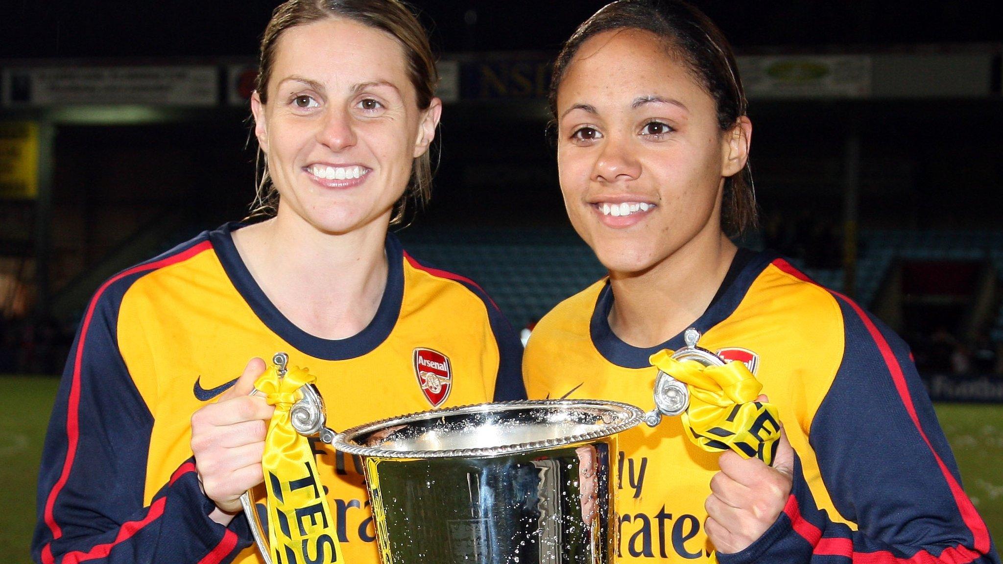 Alex Scott (right)