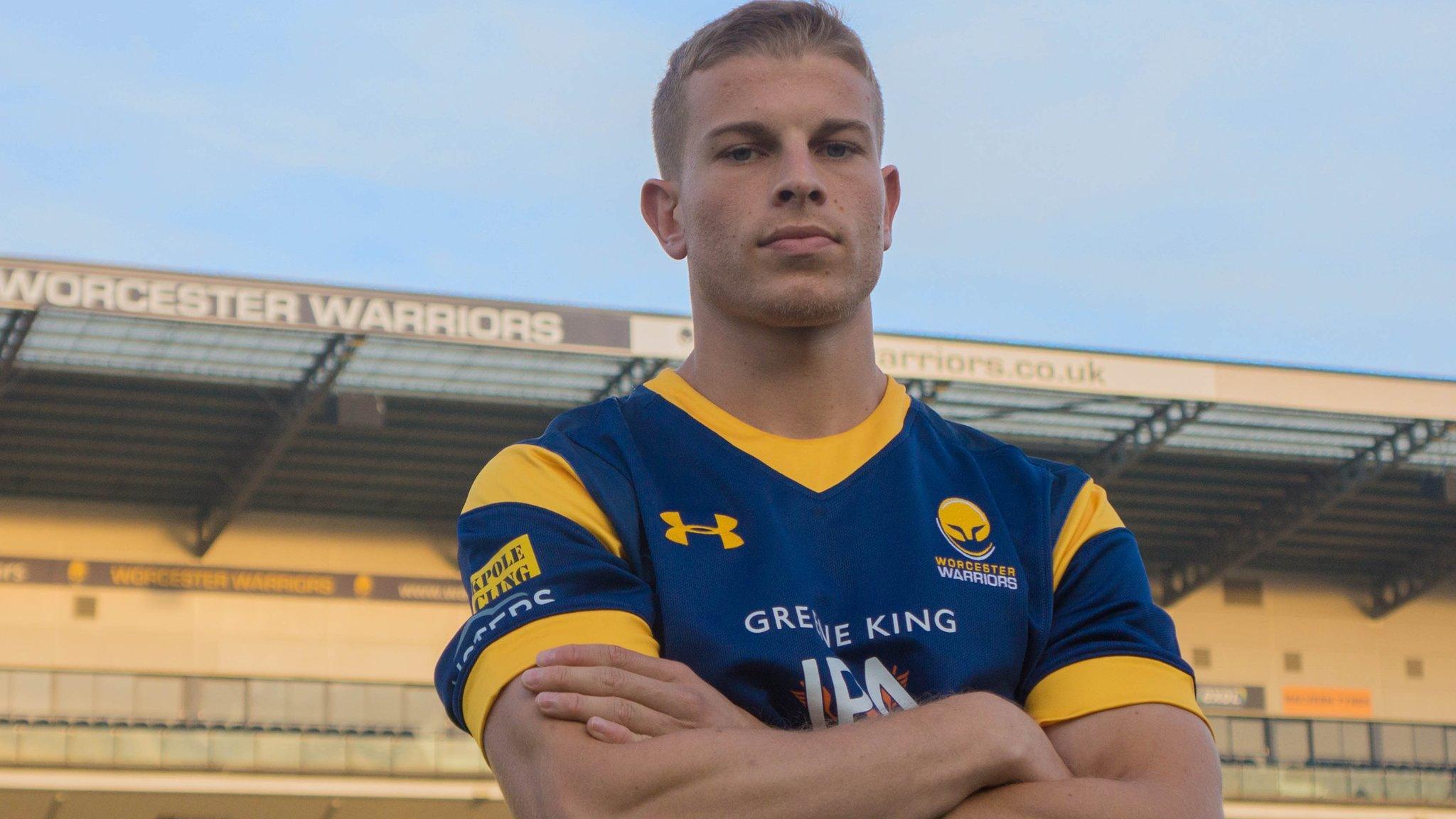 Worcester Warriors scrum-half Michael Dowsett