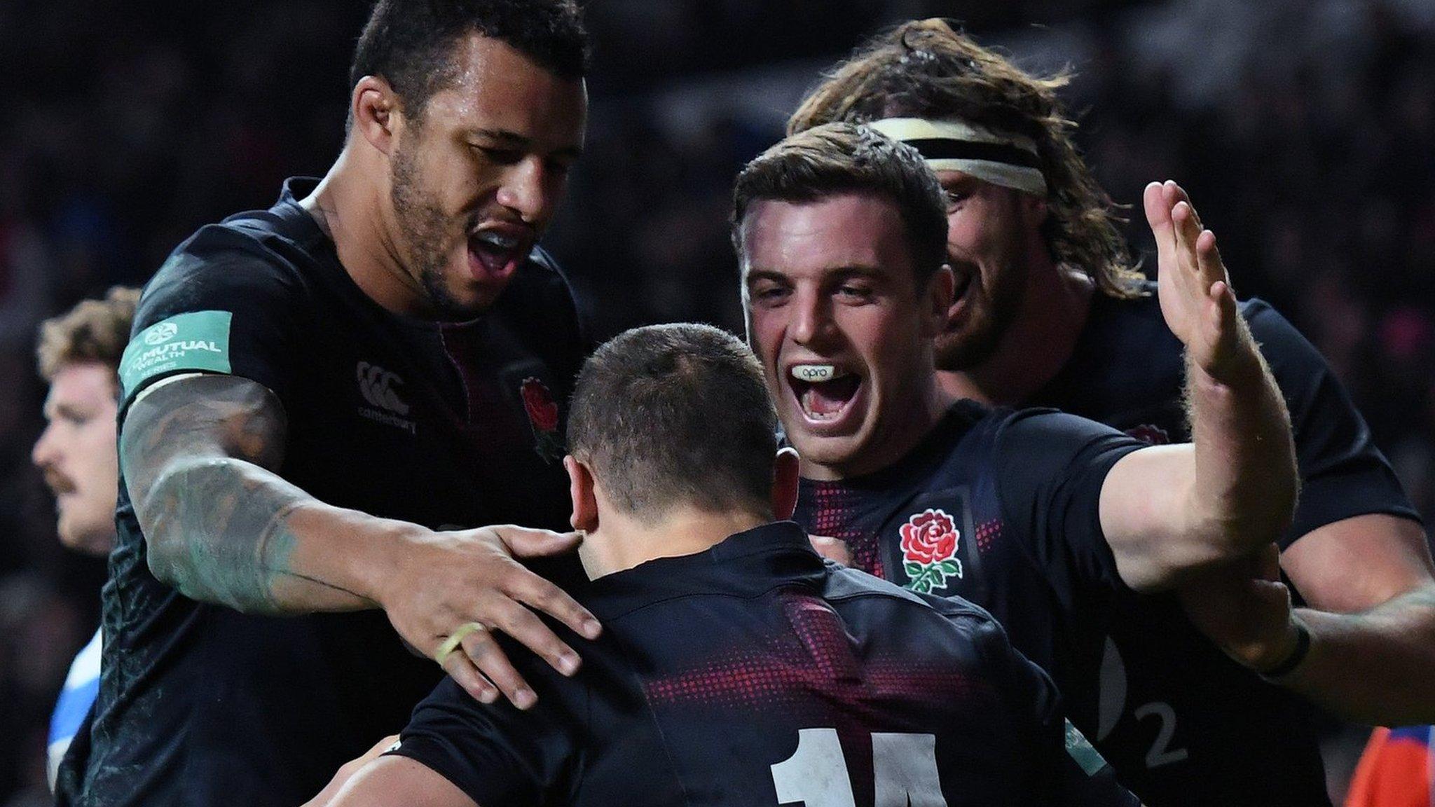 England celebrate Jonny May's try