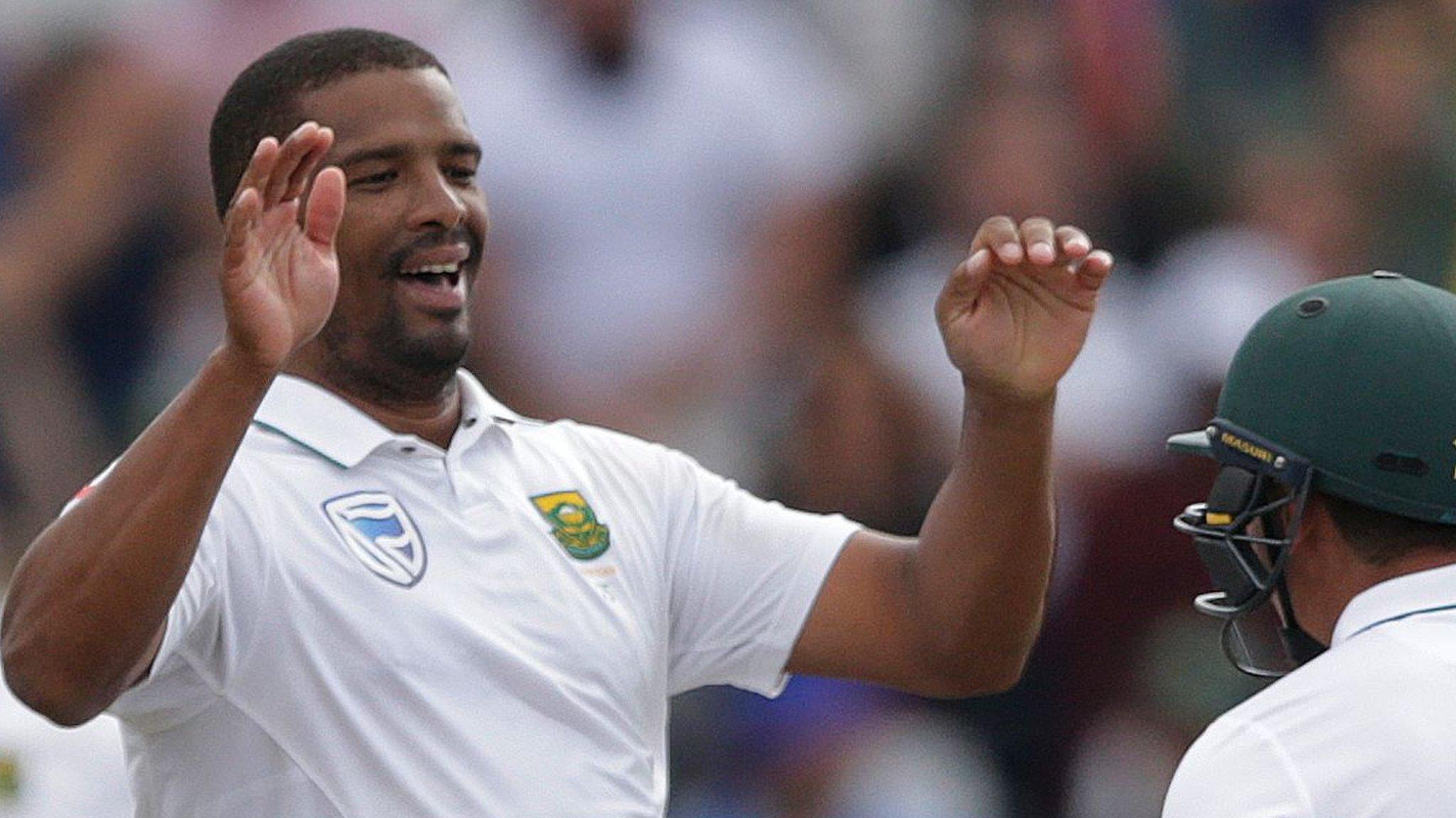 Vernon Philander celebrates wicket of Ravi Ashwin