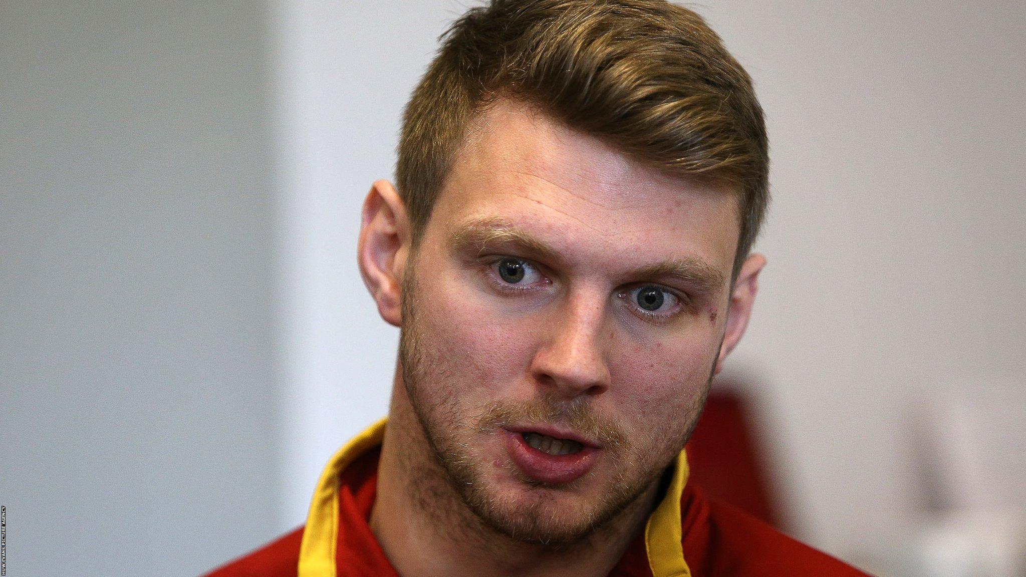 Dan Biggar