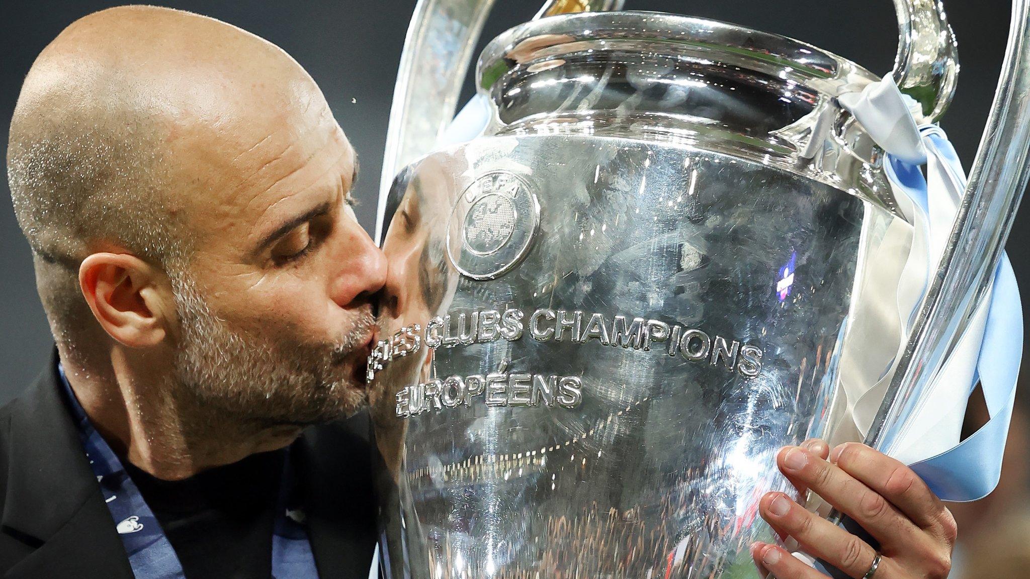 Guardiola kisses trophy