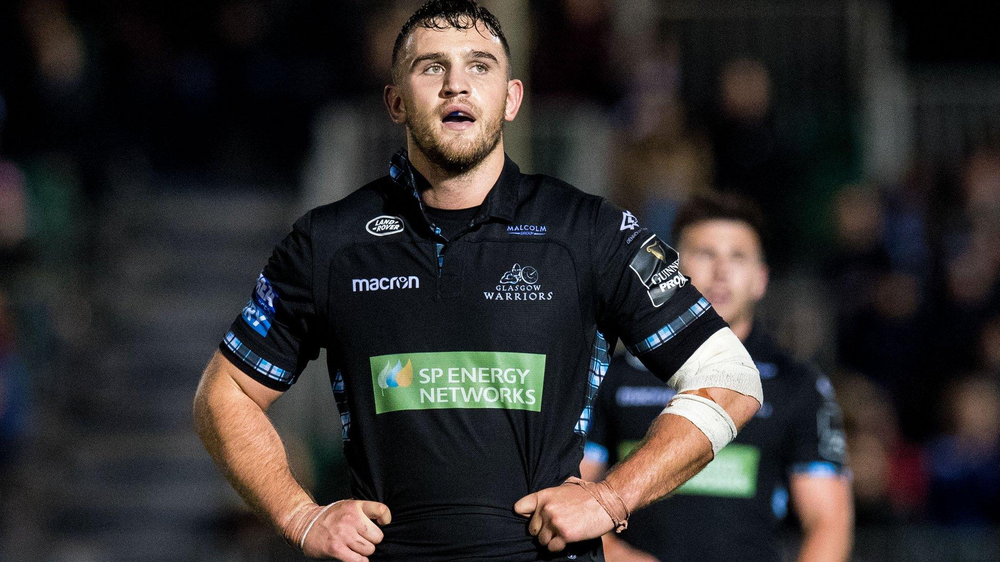 Glasgow Warriors back row Adam Ashe