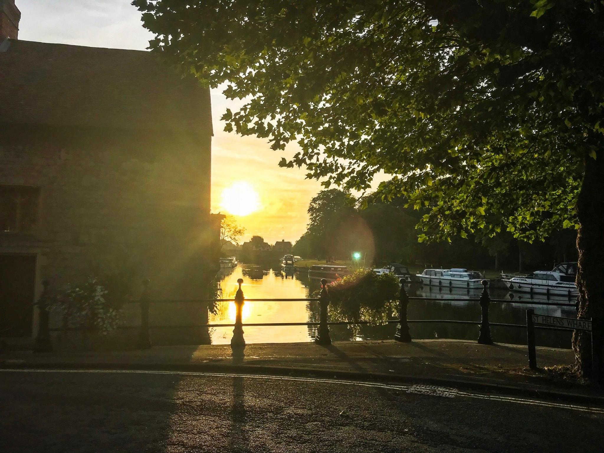 Sunrise at St Helen’s Wharf in Abingdon