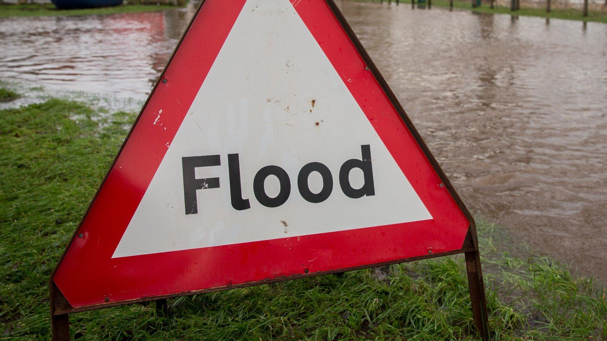 Flood sign
