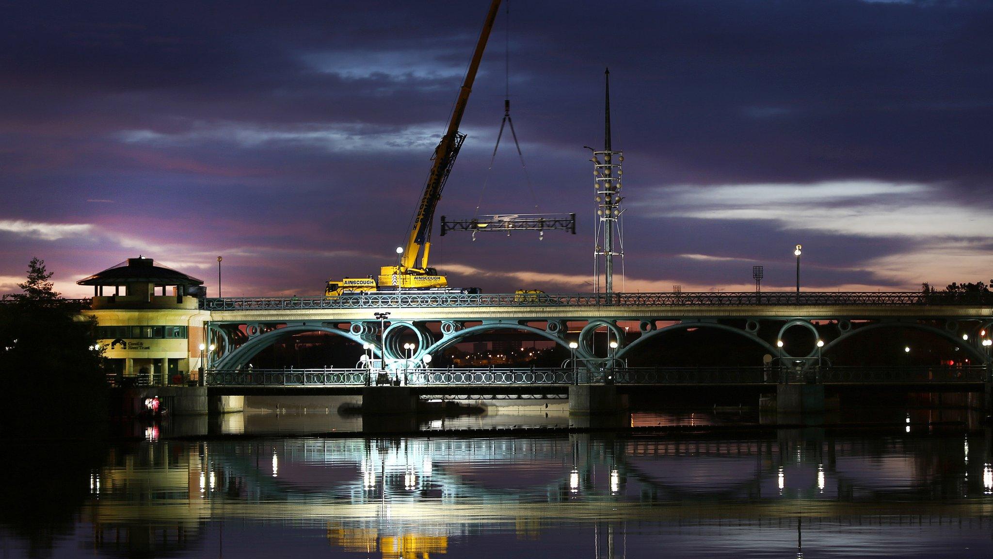 Tees Barrage maintenance