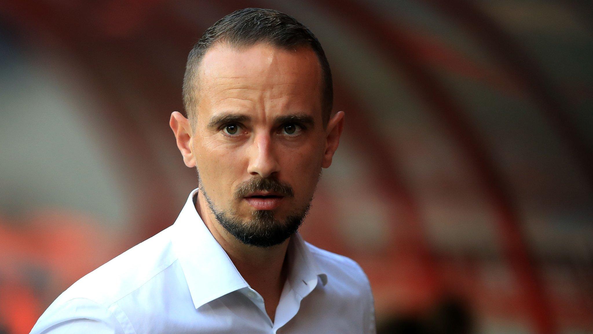 Mark Sampson