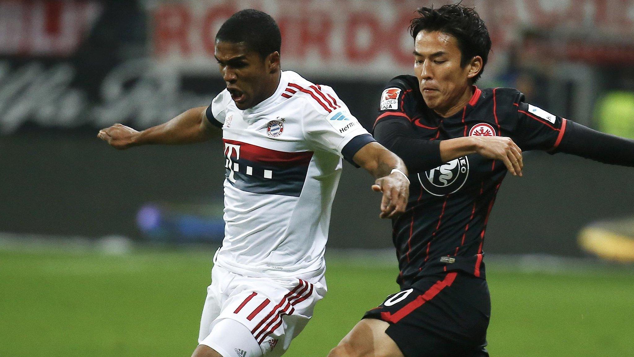 Bayern Munich midfielder Douglas Costa