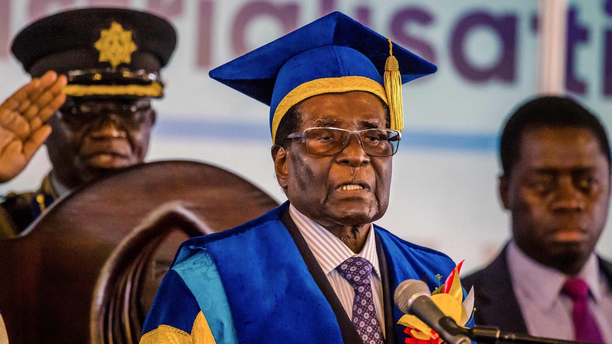 Robert Mugabe gives speech at Zimbabwe Open University