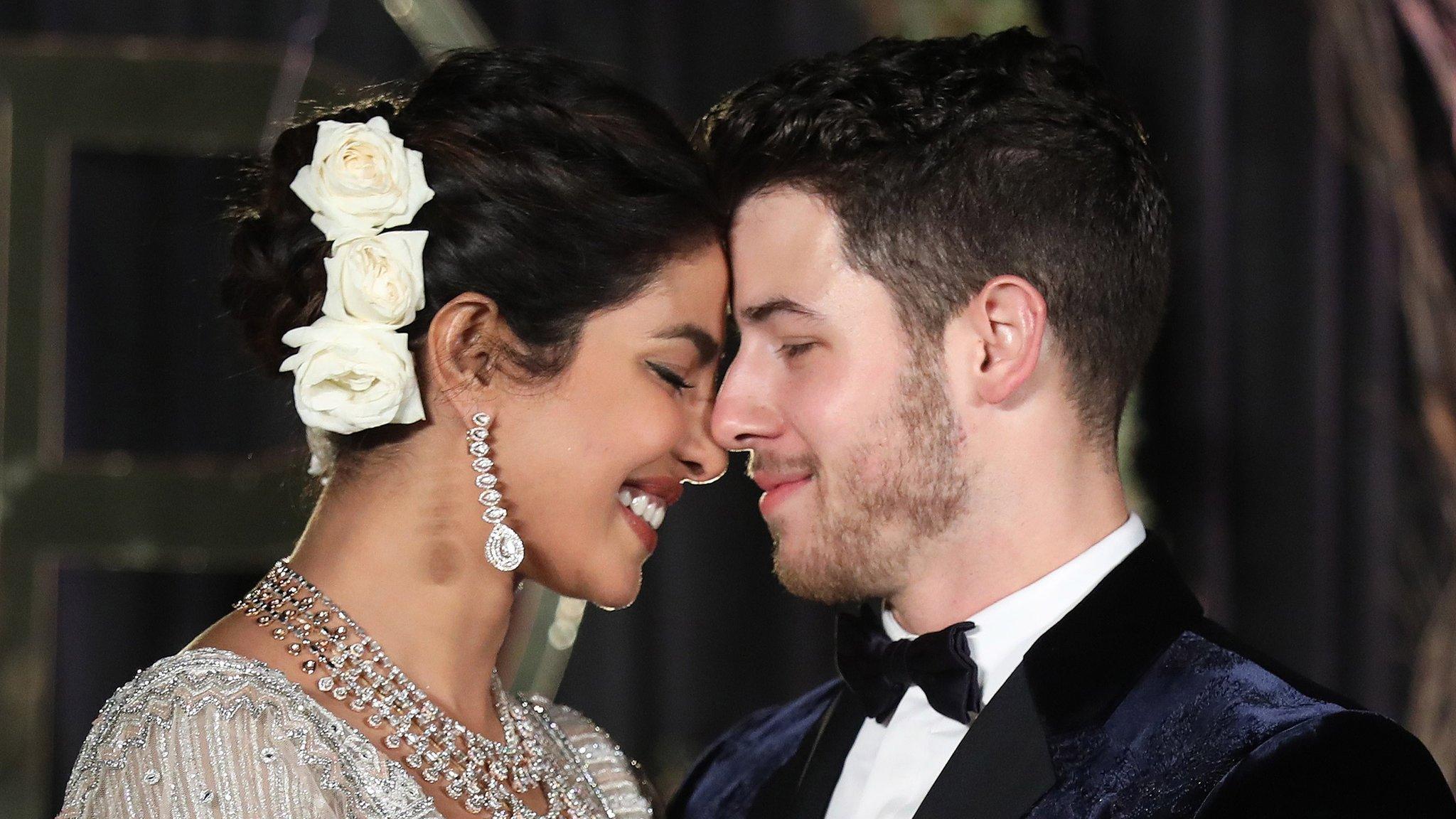 Bollywood actress Priyanka Chopra (L) and US musician Nick Jonas