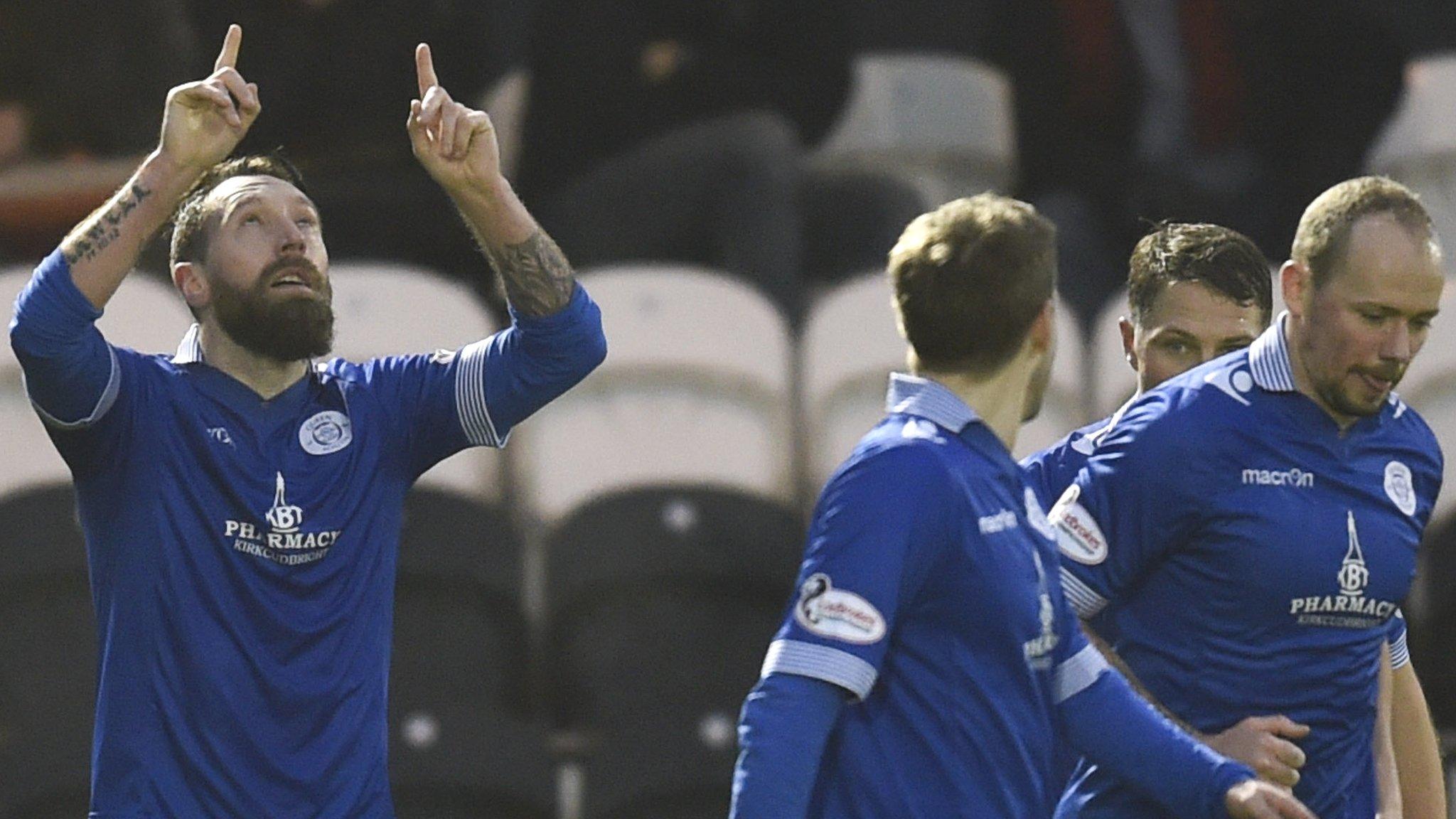 Stephen Dobbie celebrates scoring his 17th goal of the season