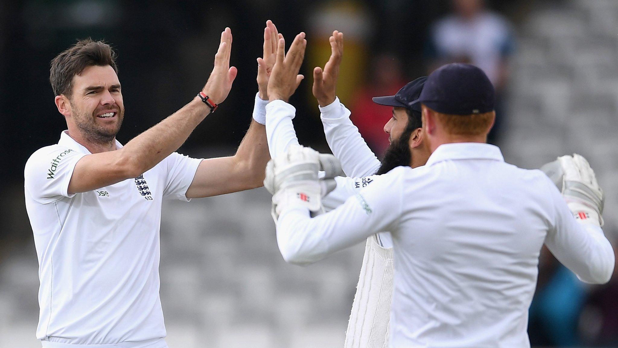 James Anderson celebrates removing Kaushal Silva