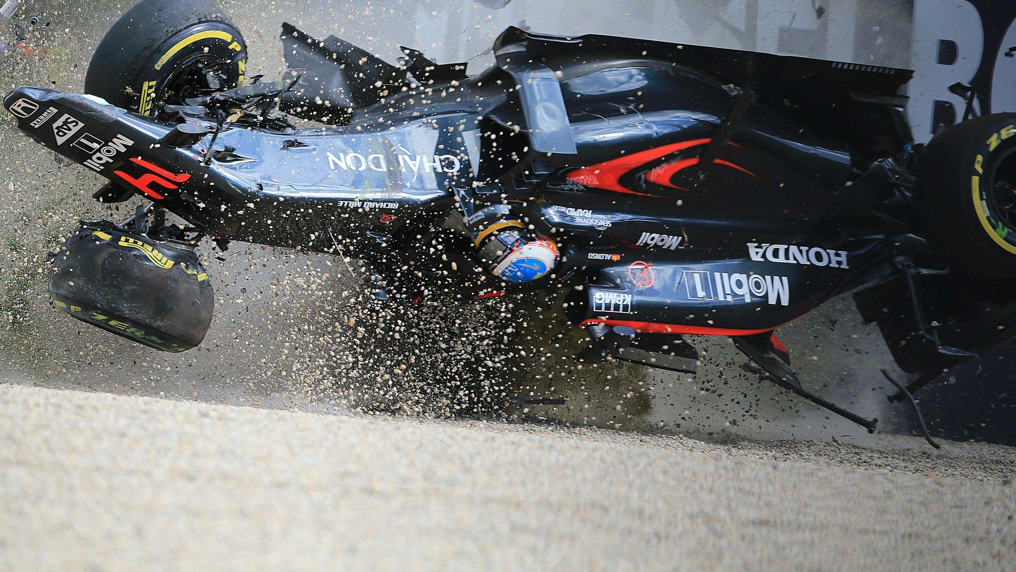 Fernando Alonso's crash at the Australian Grand Prix