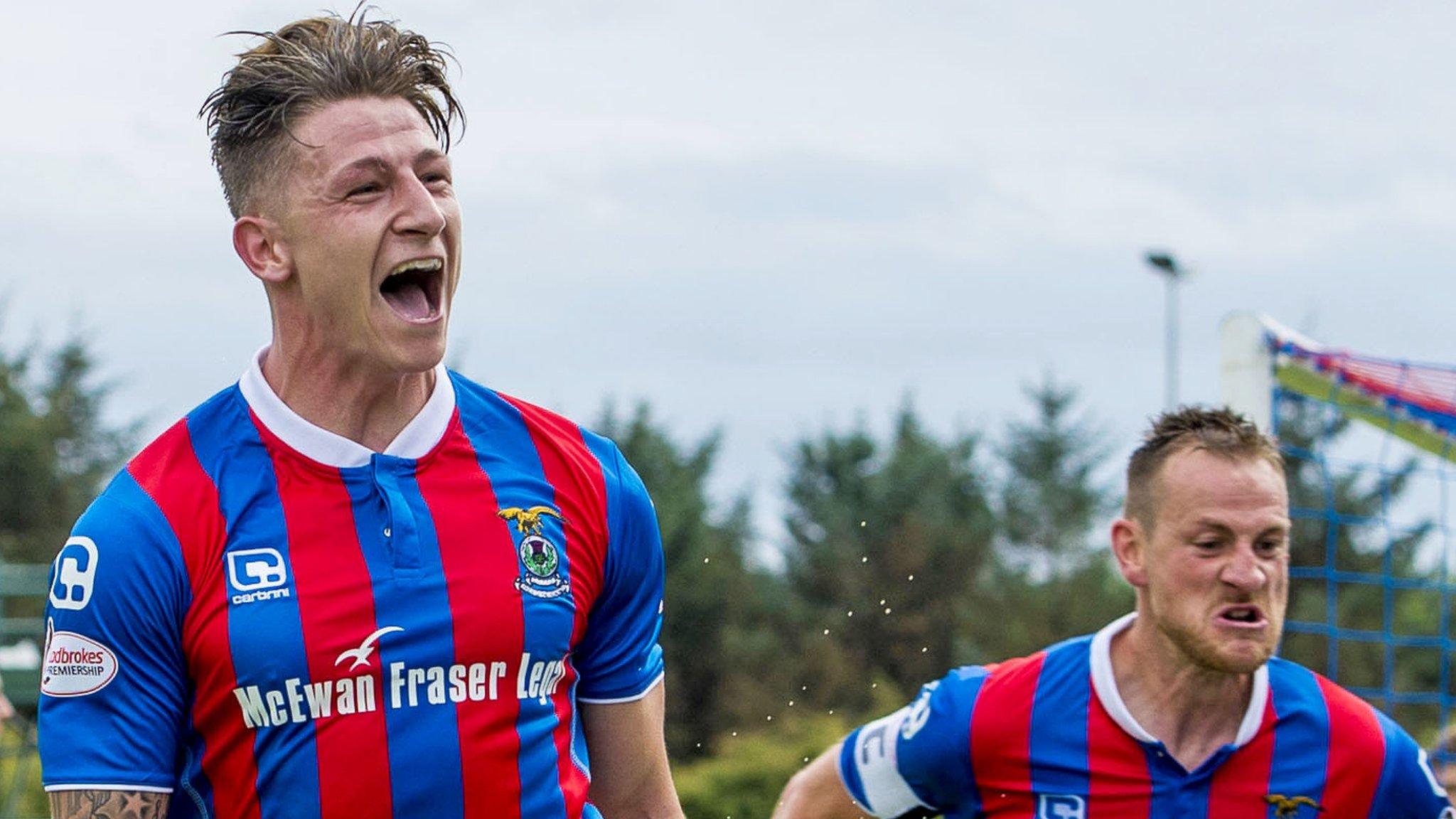 Inverness Caledonian Thistle's Josh Meekings celebrates