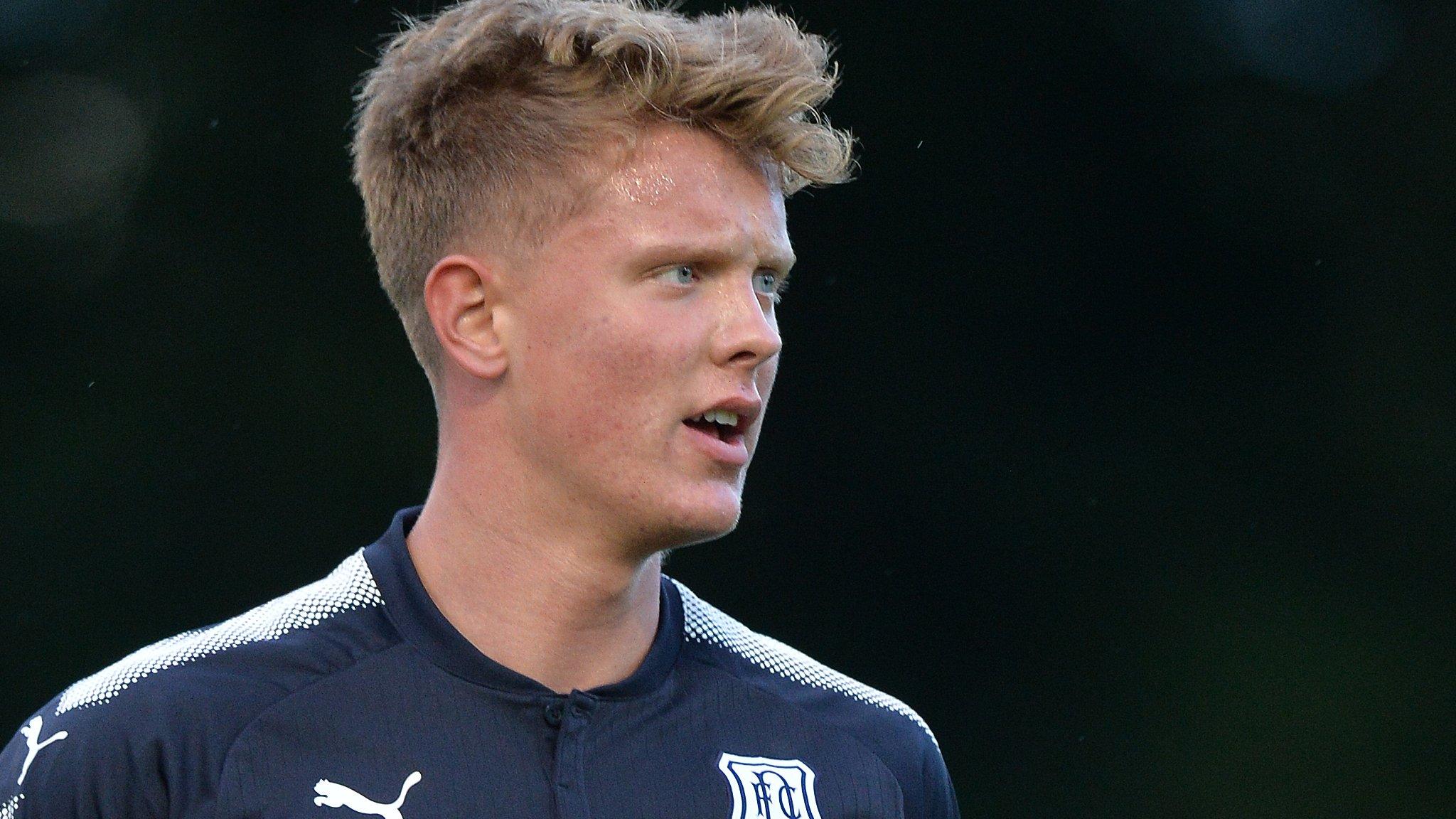 Mark O'Hara in action for Dundee