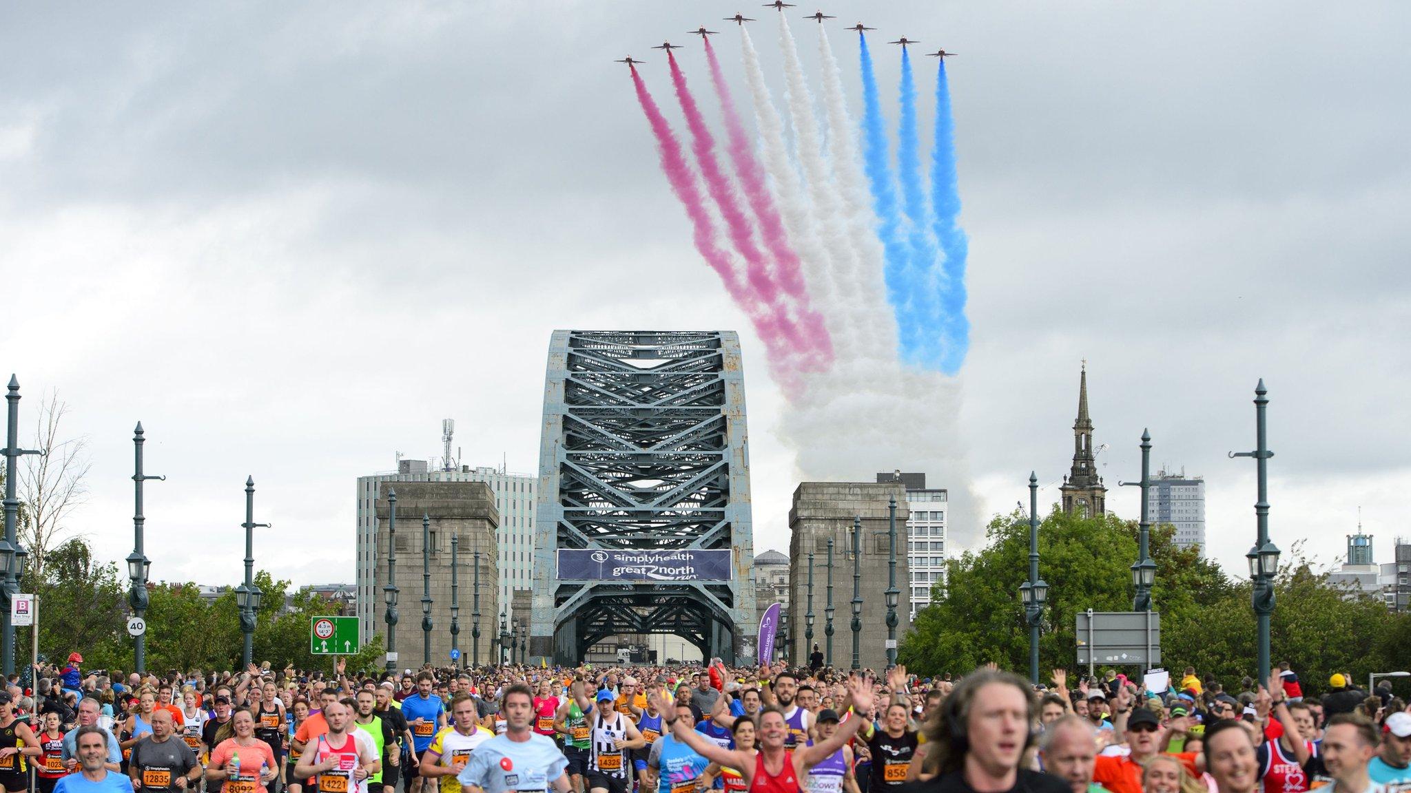 Red Arrows fly over the Tyne Bridge