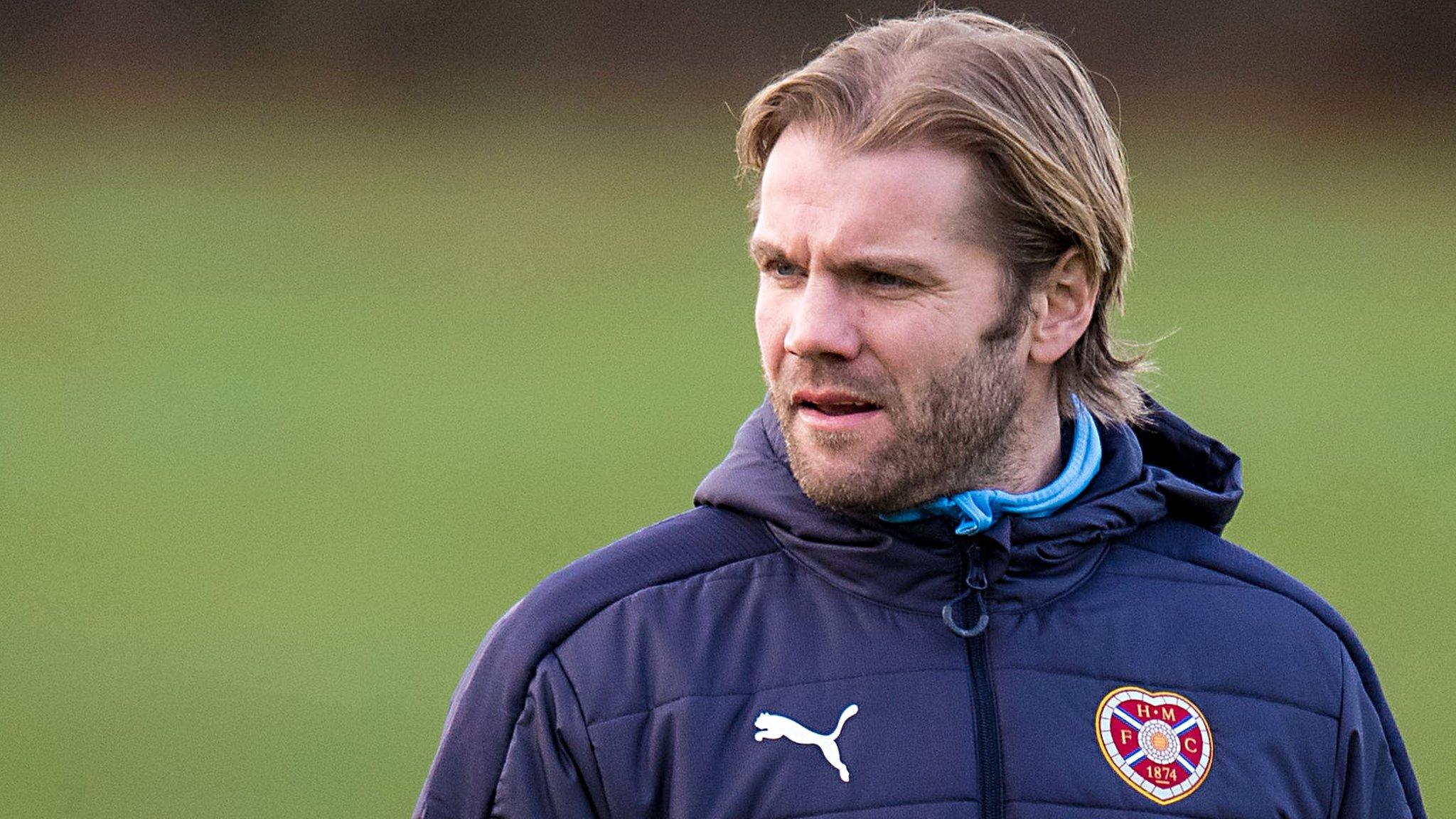 Hearts head coach Robbie Neilson