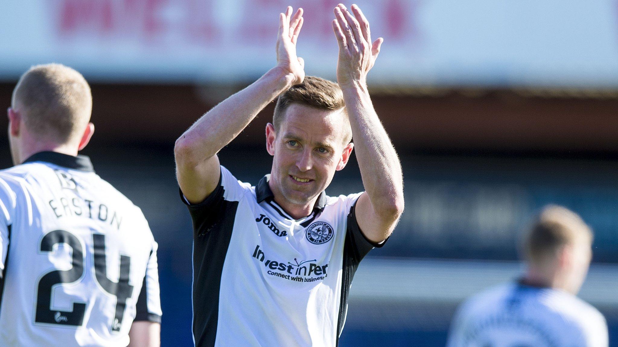 St Johnstone forward Steven MacLean