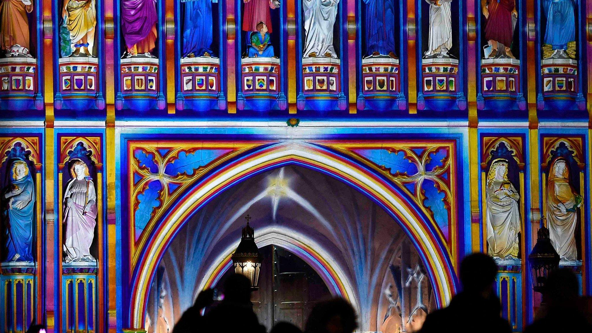Light art installation