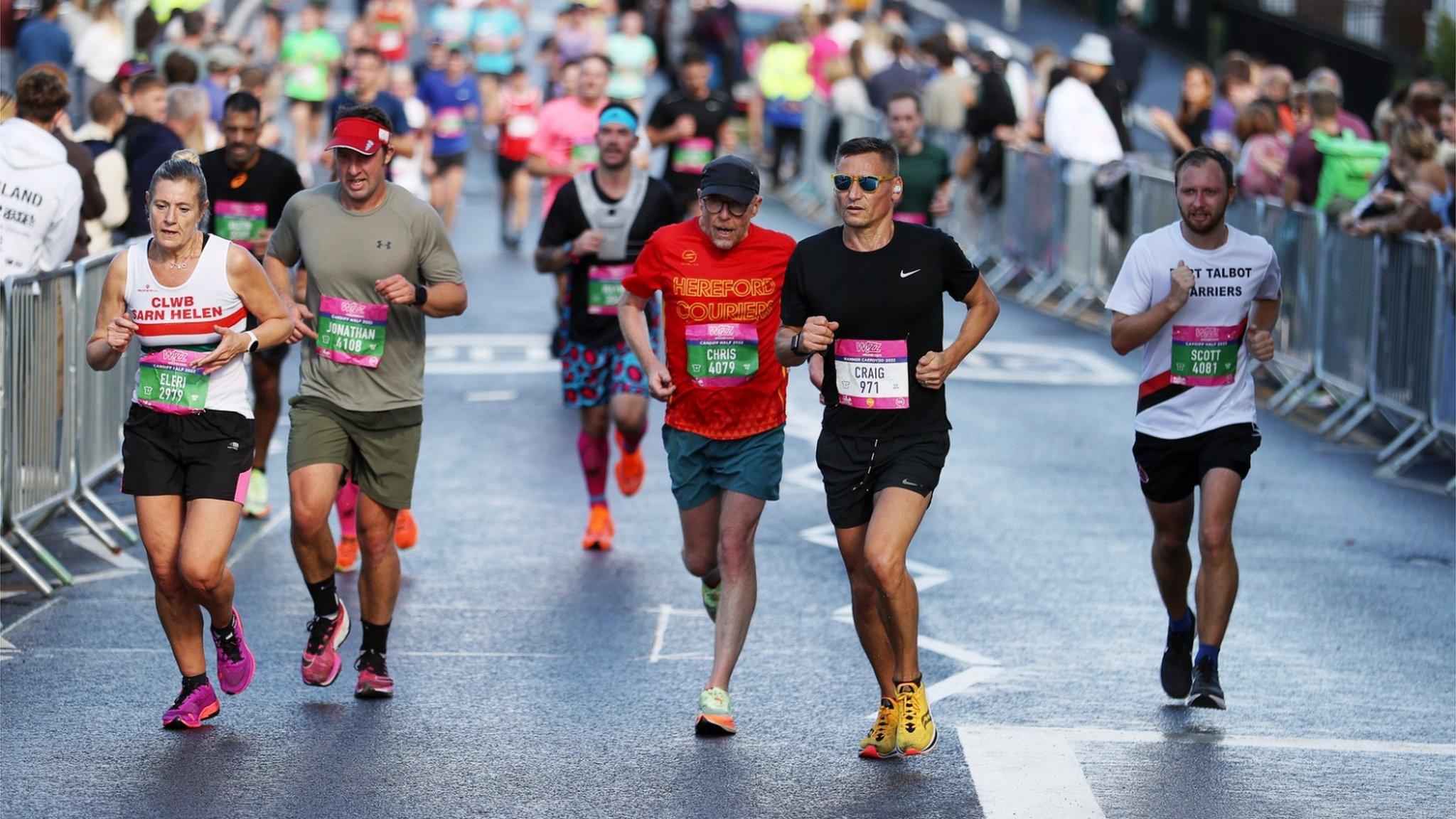 Cardiff Half Marathon runners