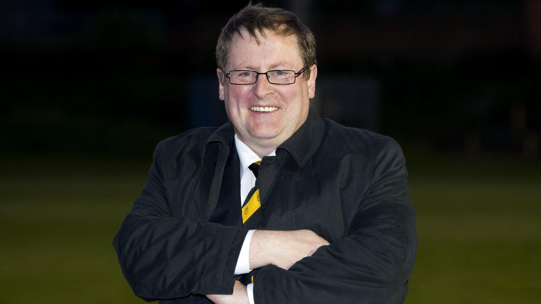 Annan chairman Henry McClelland