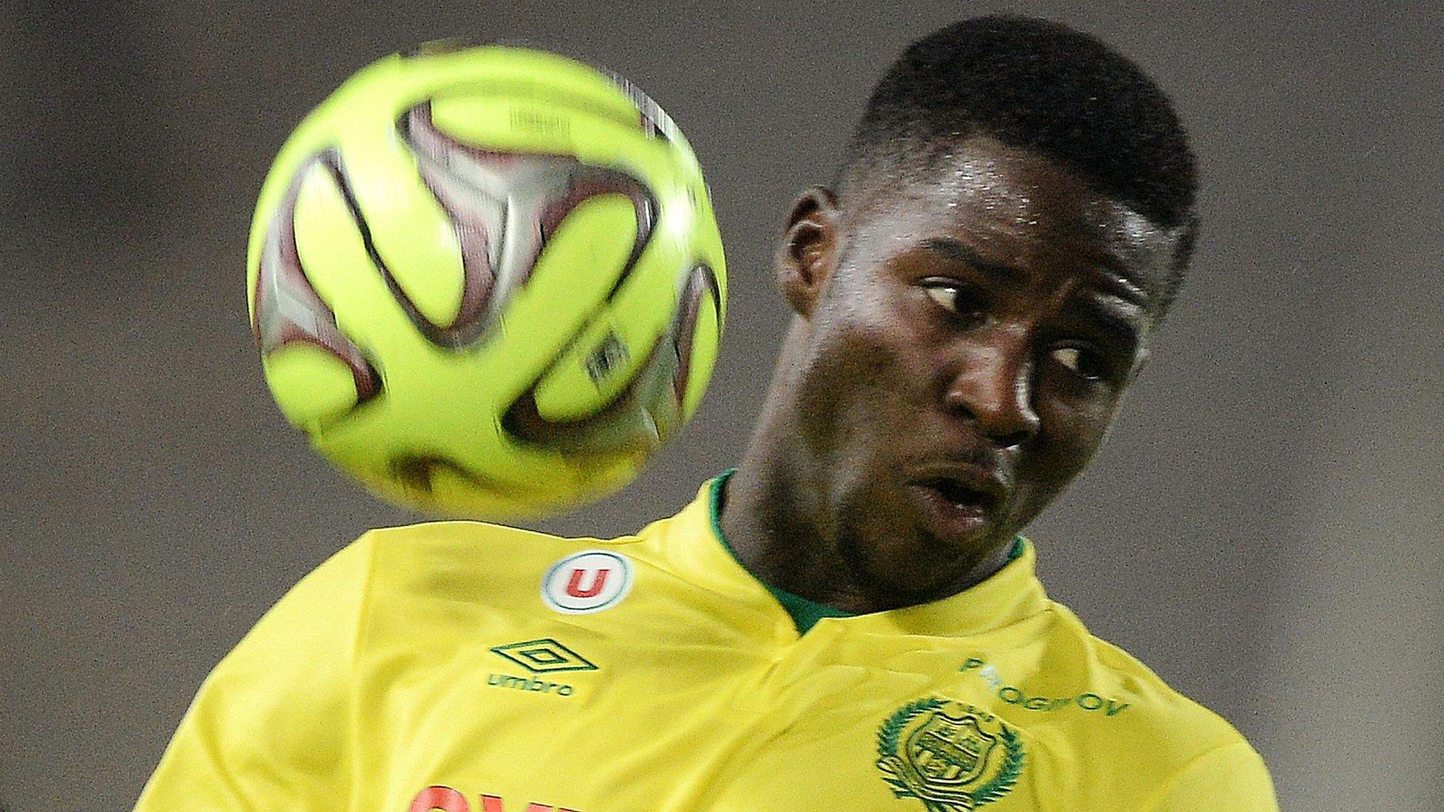 Papy Djilobodji playing for Nantes