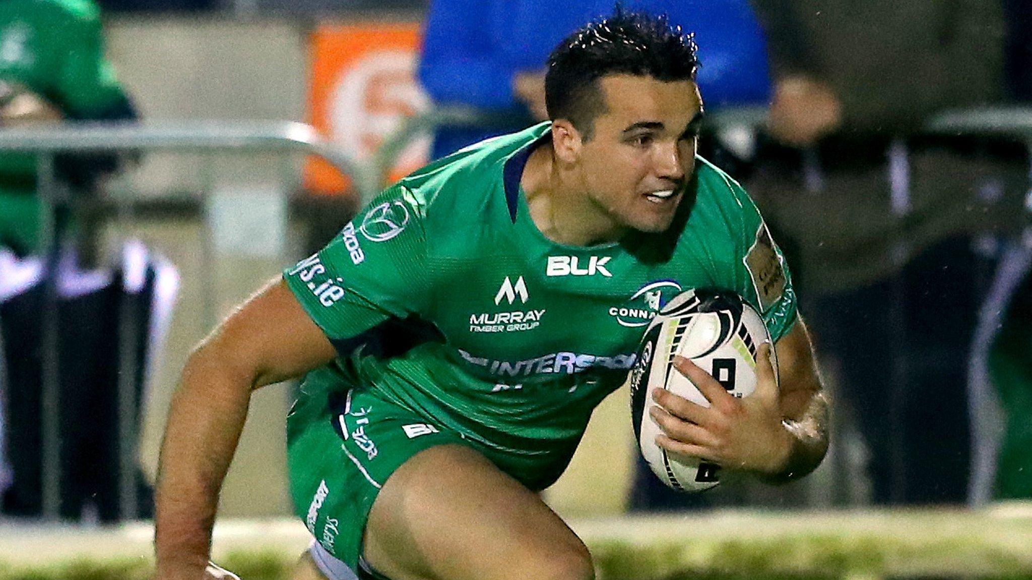 Cian Kelleher runs in for a Connacht try