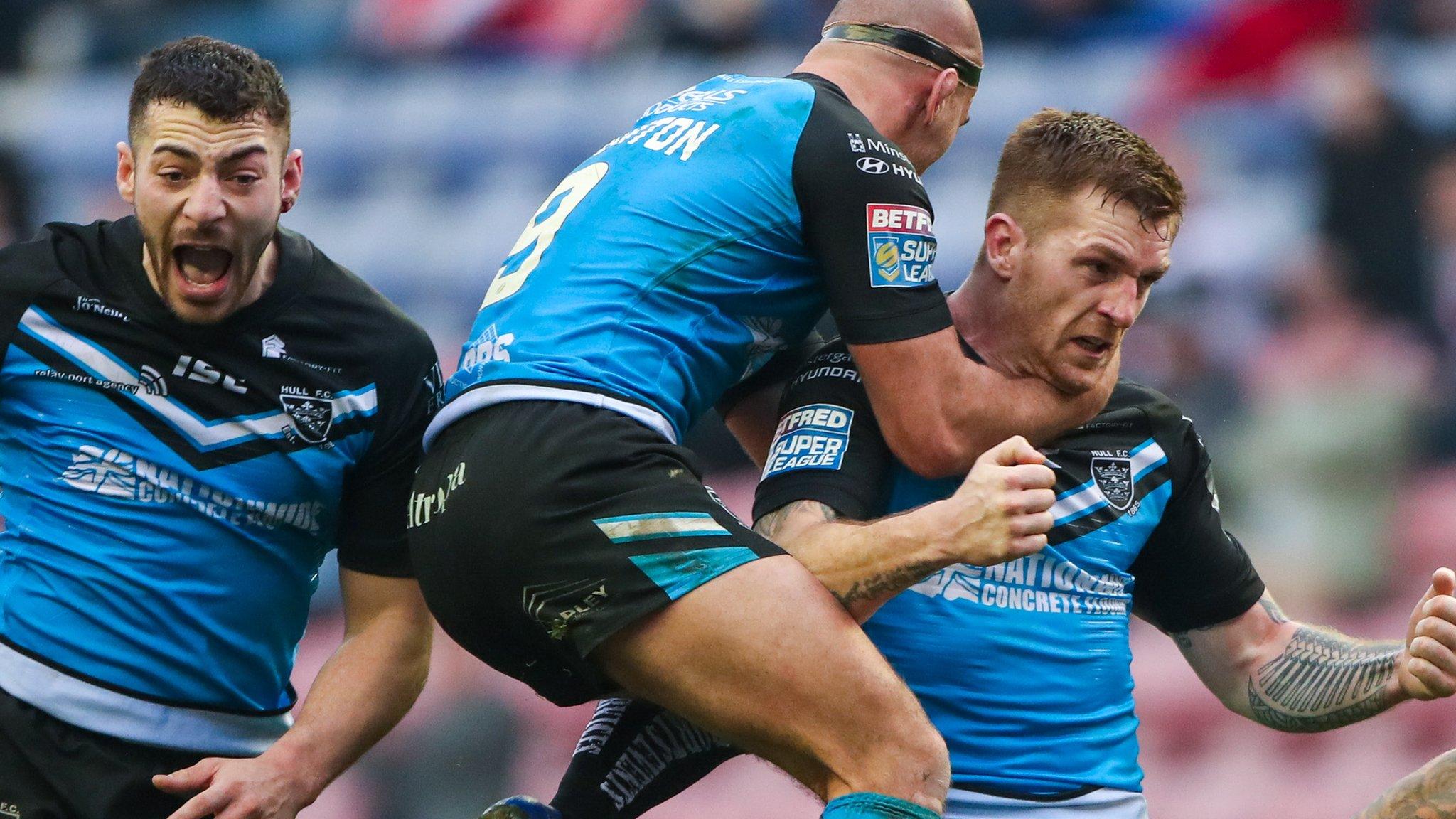 Hull FC celebrate after Marc Sneyd kicks a match-winning drop-goal