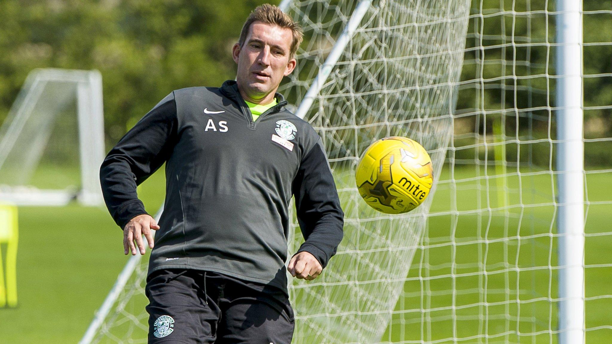 Hibernian manager Alan Stubbs