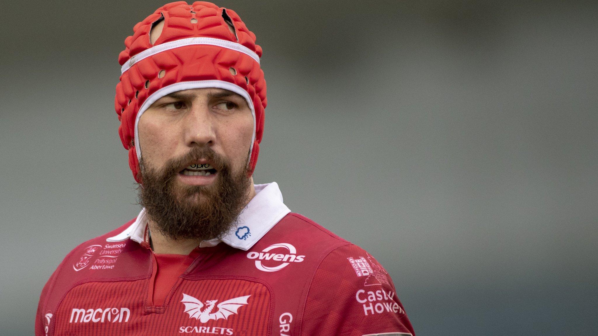 Scarlets' Blade Thomson is eligible for Scotland