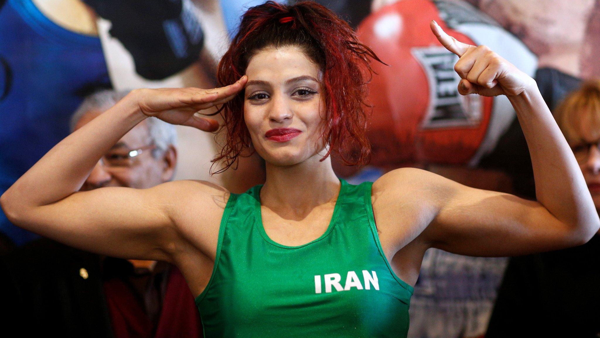 Iranian boxer Sadaf Khadem takes part in a weighing session in France (13 April 2019)