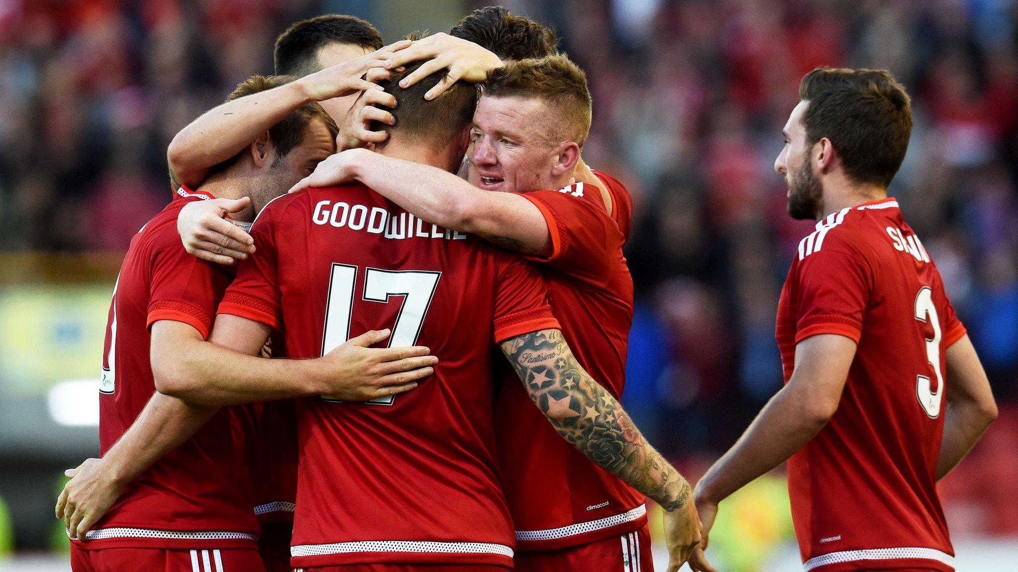 Aberdeen players celebrating