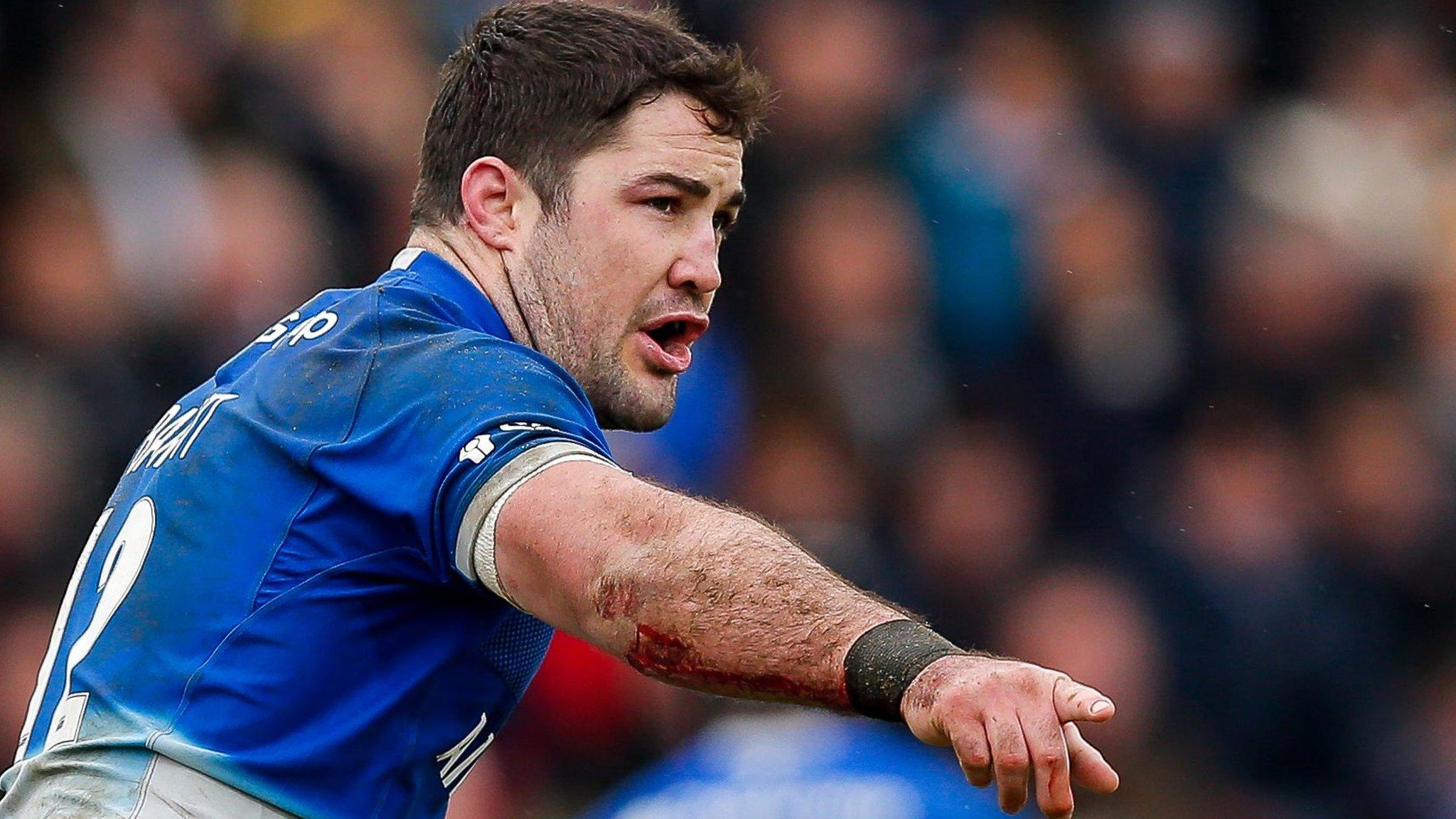 Brad Barritt in action for Saracens