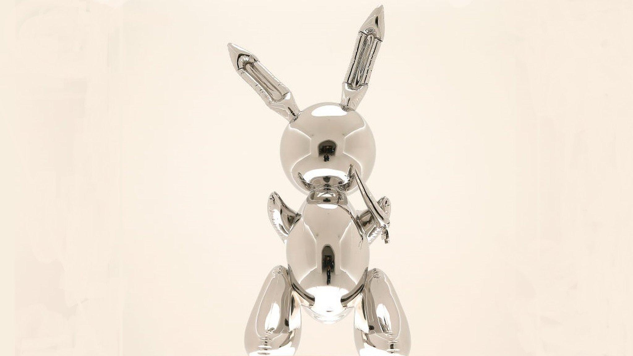 Rabbit-sculpture-by-Jeff-Koons