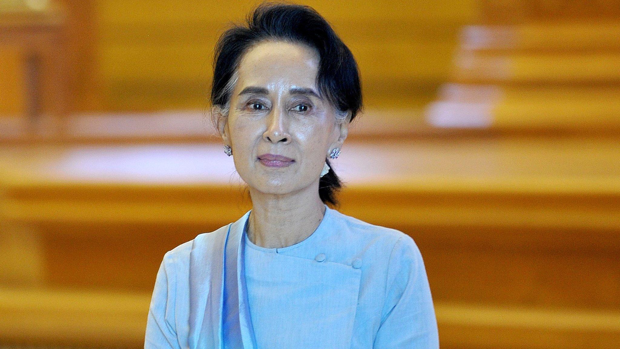 Aung San Suu Kyi in parliament, Naypyidaw, on 1 December 2015